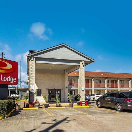Econo Lodge Houston Brookhollow Екстериор снимка